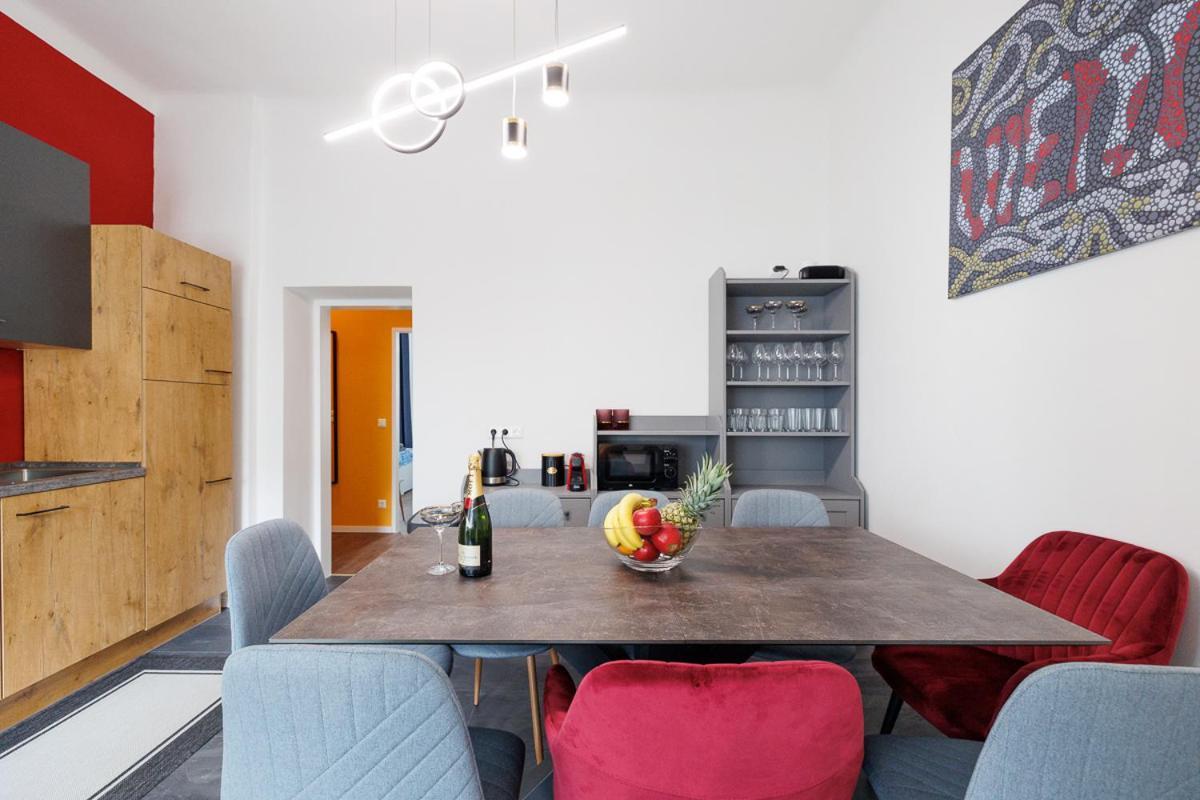 New Shalalaliving Vienna Spacious Home For Family & Friends Extérieur photo